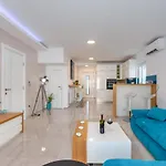 Tarari Luxury * Baška