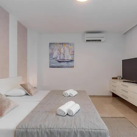 Tarari Luxury Baška