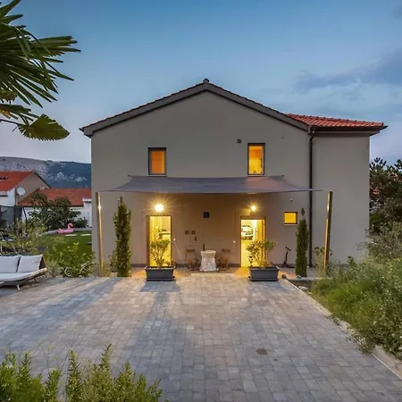 Apartamento Tarari Luxury Baška