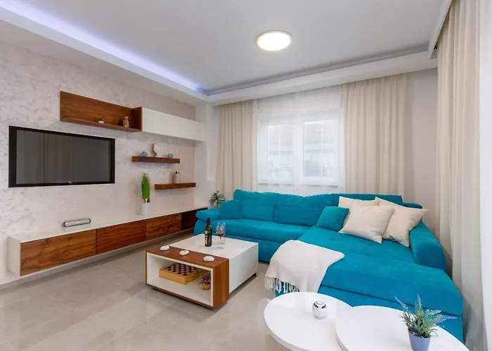 Tarari Luxury