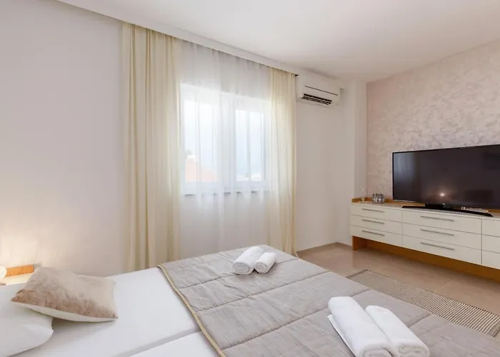 Tarari Luxury